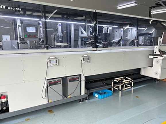 Fully automatic wiring harness production equipment for high volume manufacturing